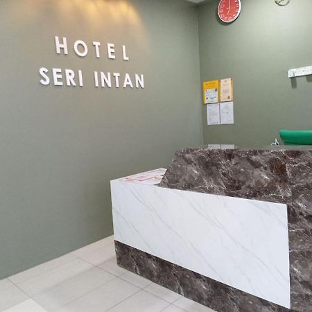 Hotel Seri Intan Тампин Экстерьер фото